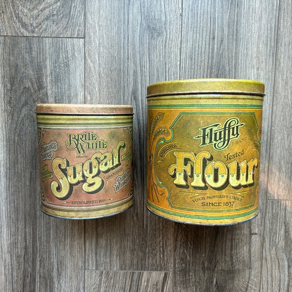 Ballonoff Vintage Tin Canisters x 2 - Picture 1 of 10